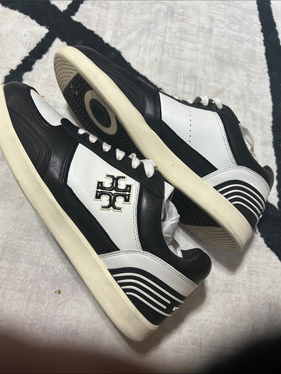 Tory Burch Other - Tory Burch Black & White Leather Low-Top Sneakers